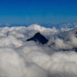 Le piton des neiges 3071 mètres L'île de La Réunion vue du ciel par Fly Réunion